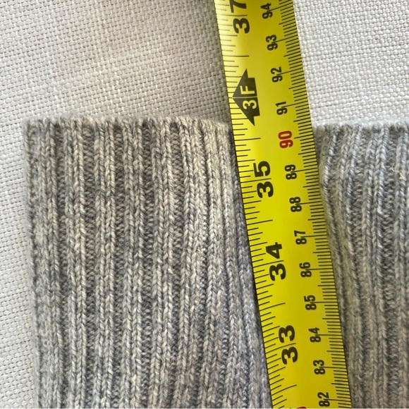 PURE Collection Wool Cashmere Gray Cardigan Size 4 - Picture 8 of 12